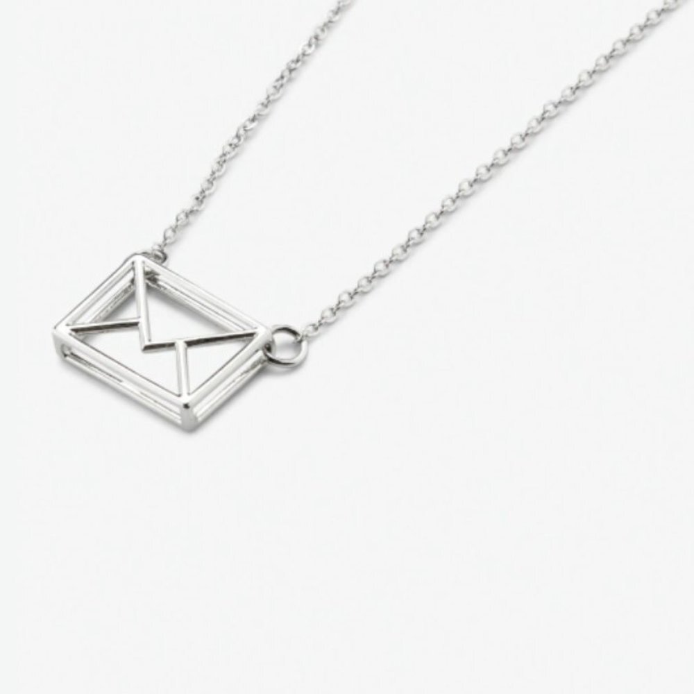 Ted Baker Love Letter SILVER Pendant Necklace - Picture 1 of 2